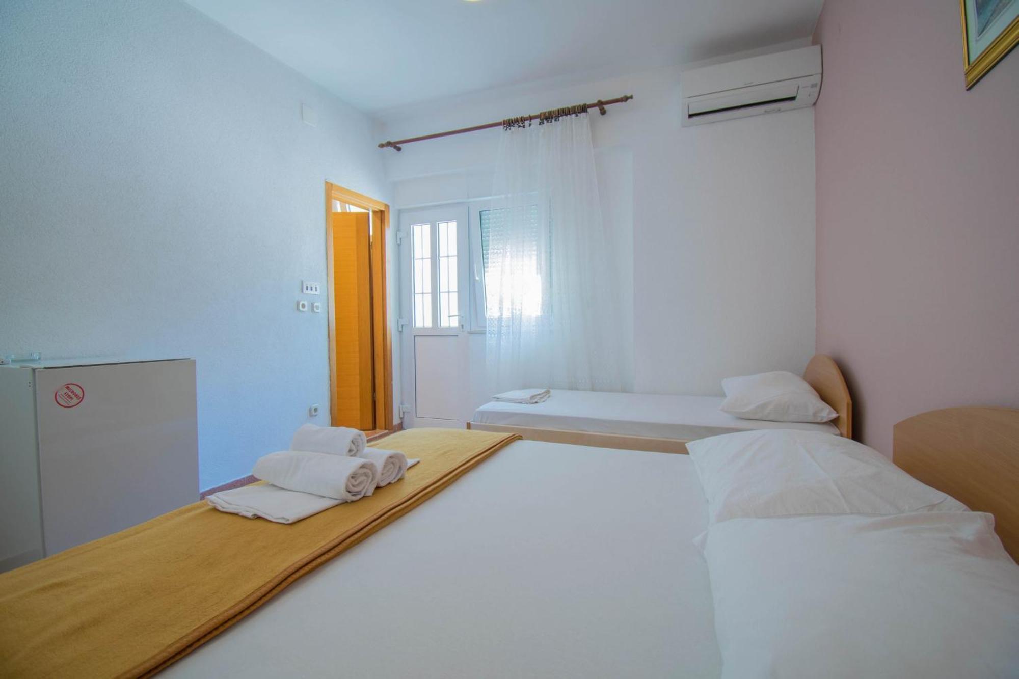 Villa Kameni Dvori Baška Voda Værelse billede